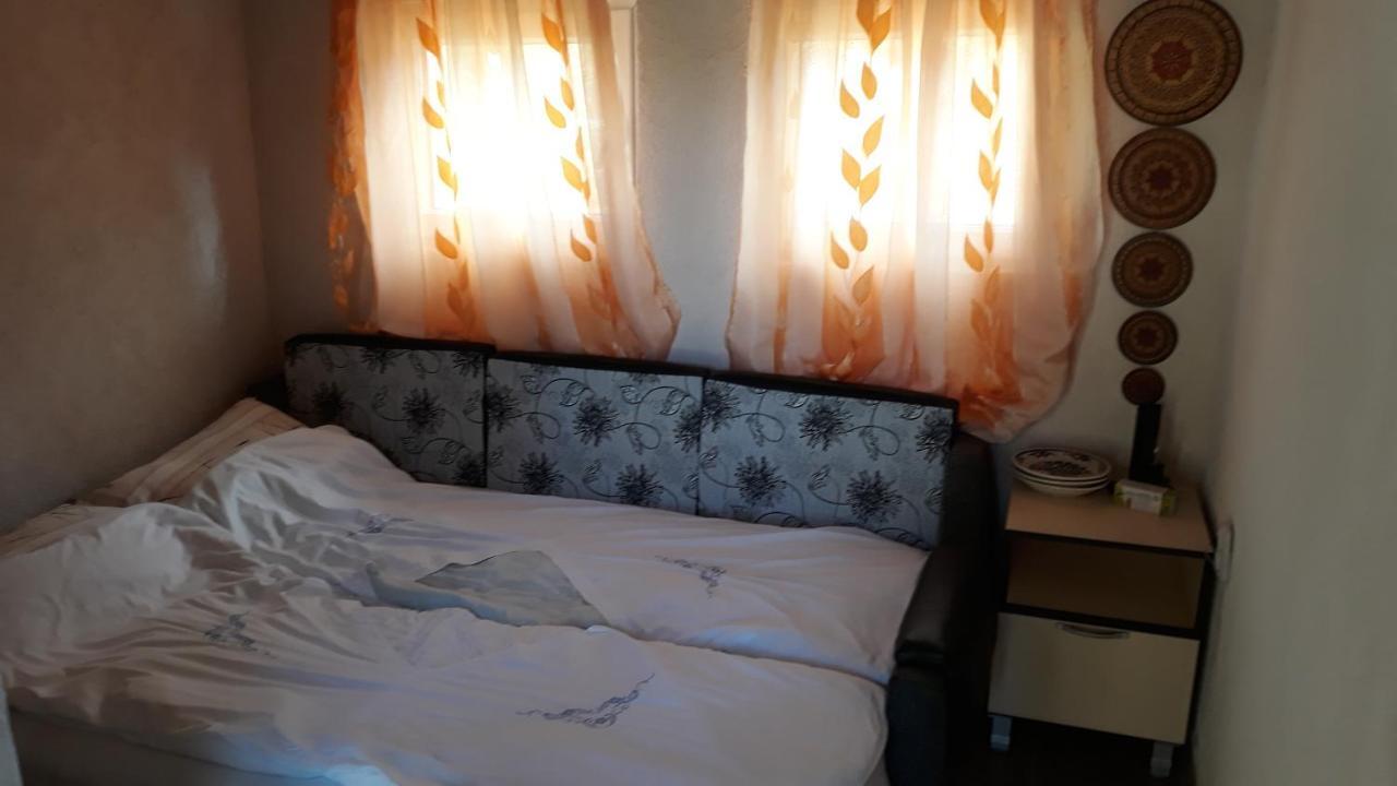 Villa Vrbena Zewnętrze zdjęcie